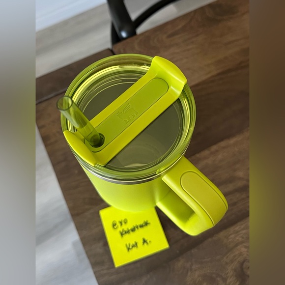 *RARE HTF* BNWT Stanley x Starbucks Lime Green 40oz Quencher (Philippines) - Picture 5 of 9
